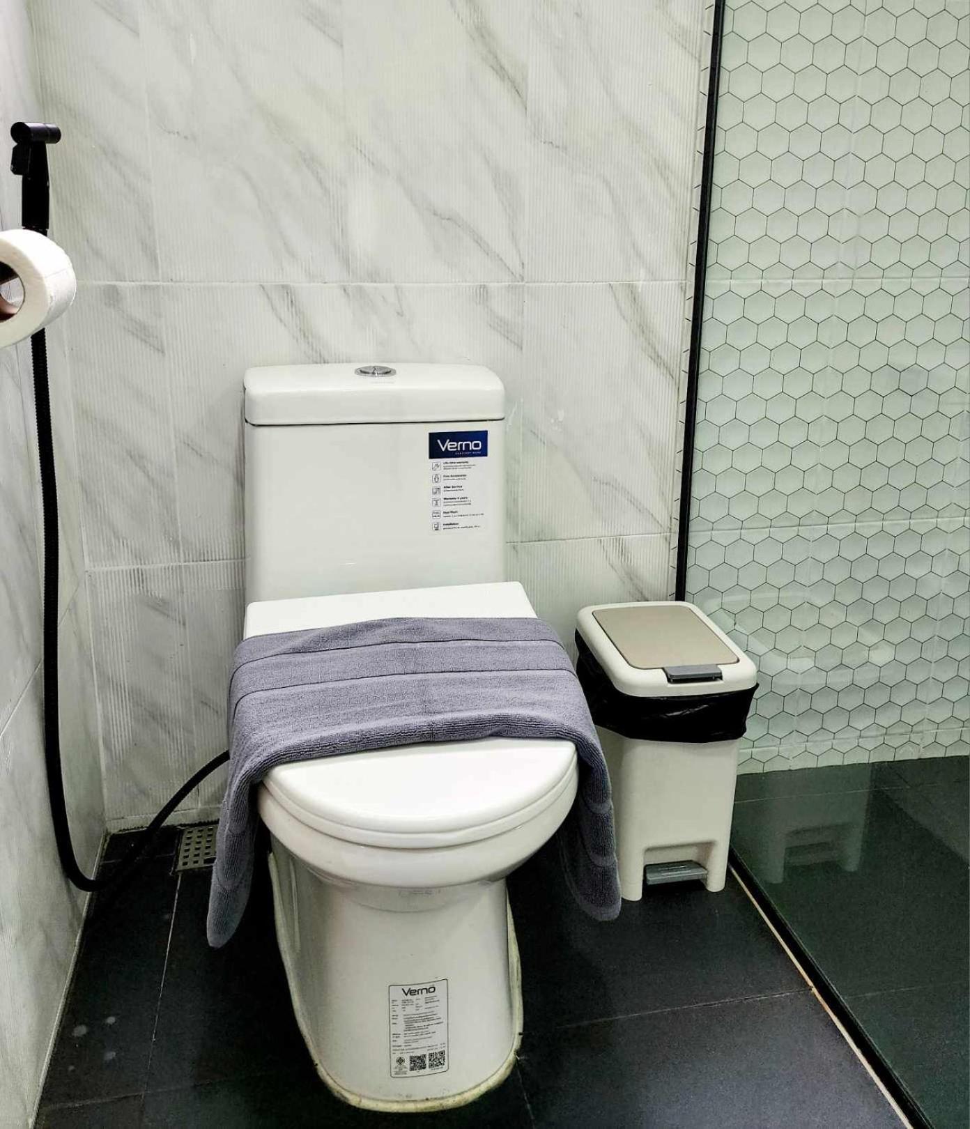 サワンナケートKenton Houseアパートメント エクステリア 写真
